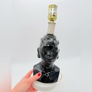 Vintage Ceramic Nubian Head Accent Lamp | Mid Century Table Lamp